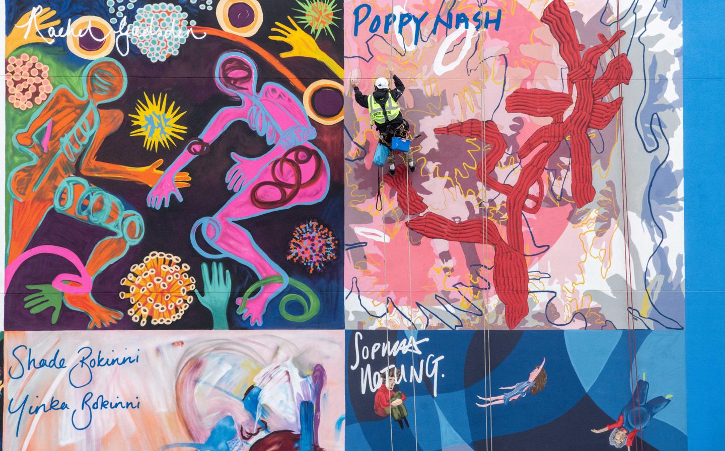 Abseil artists — 15
